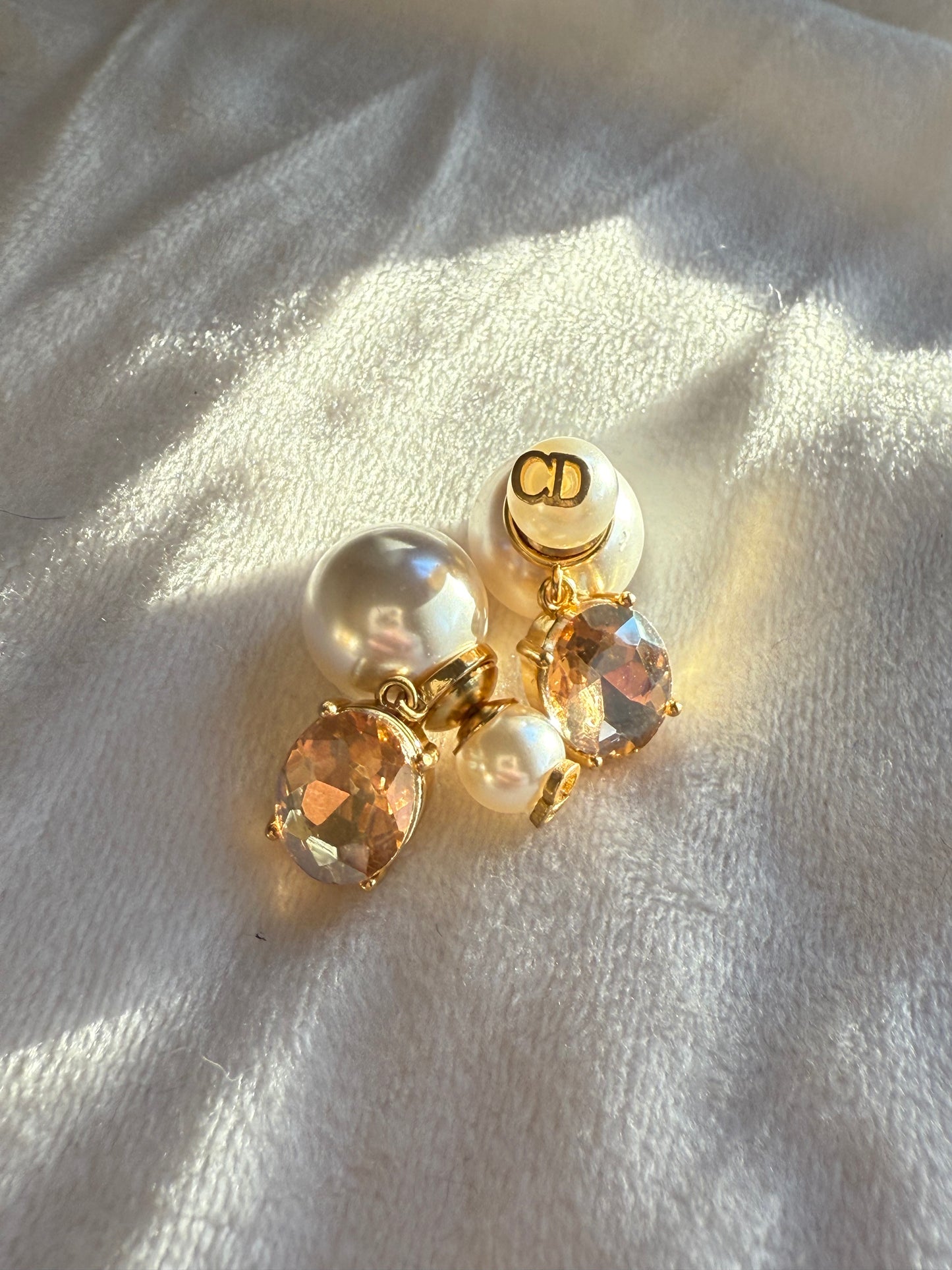 Dia Pika Earring