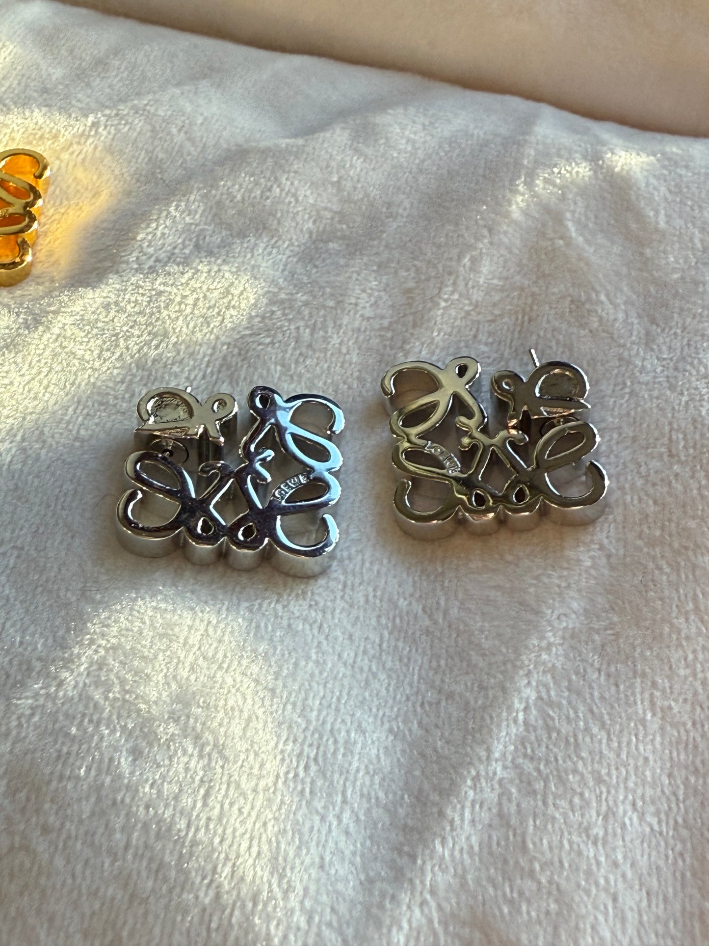 Lola Earring