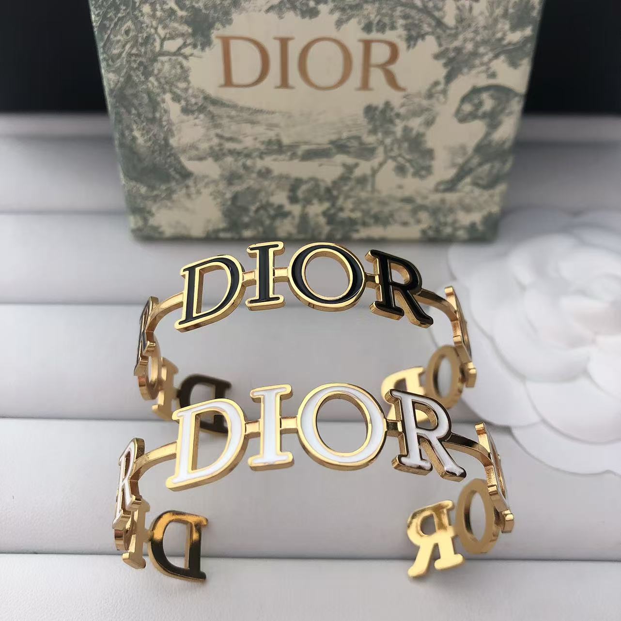 Dia Hoxta Bracelet