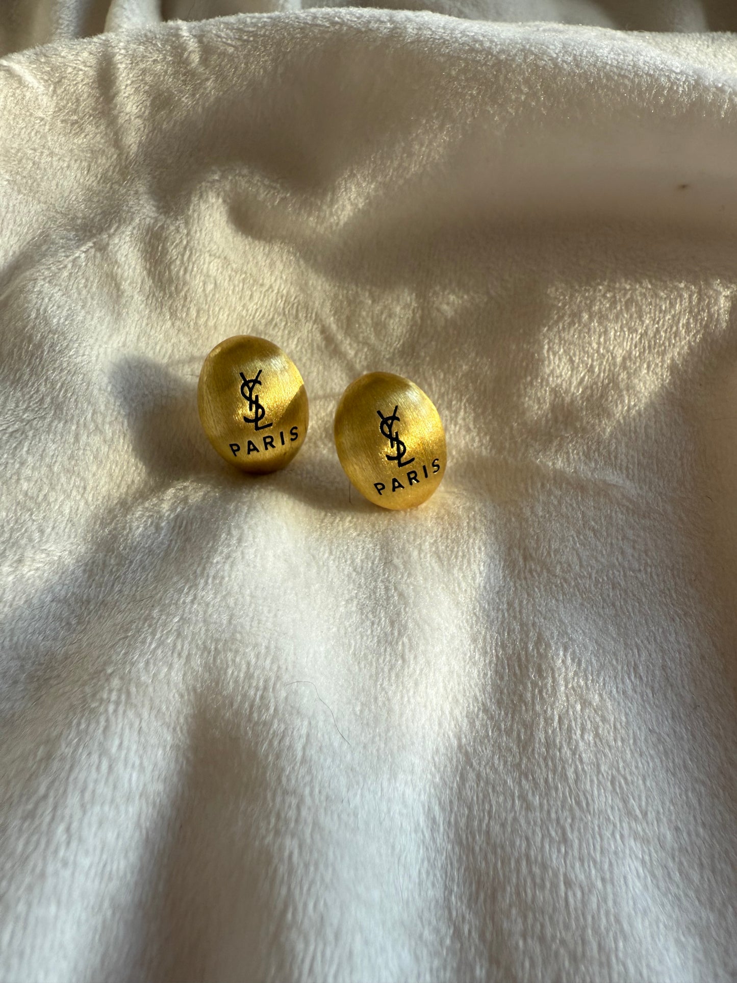Evie Yasa Earring