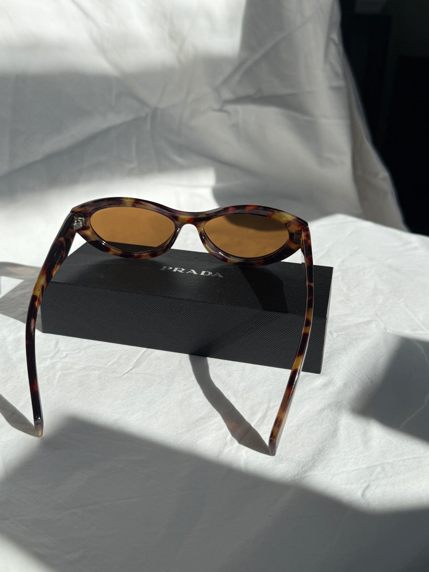 Penelope Luza Sunglasses - Brown