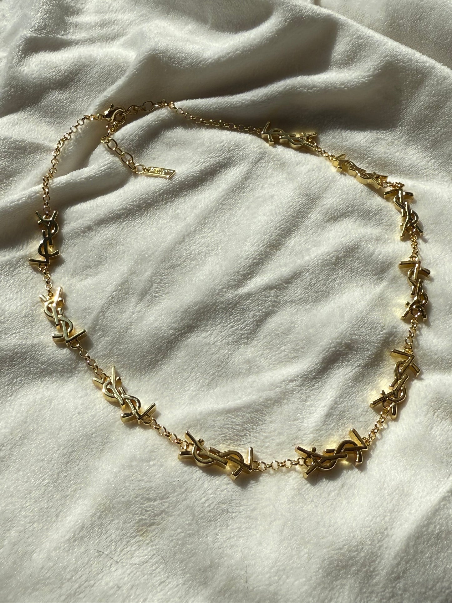 Evie Repetition Necklace