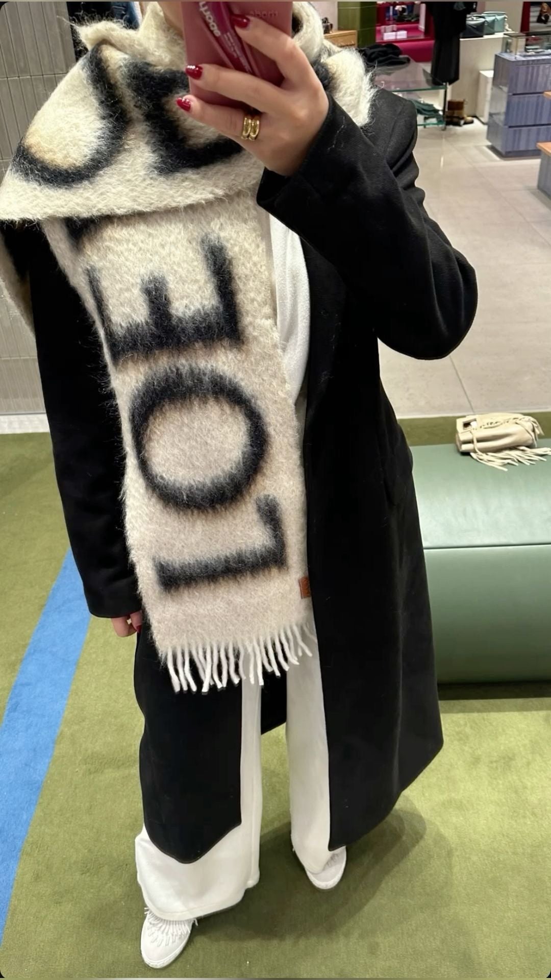 Lola Scarf