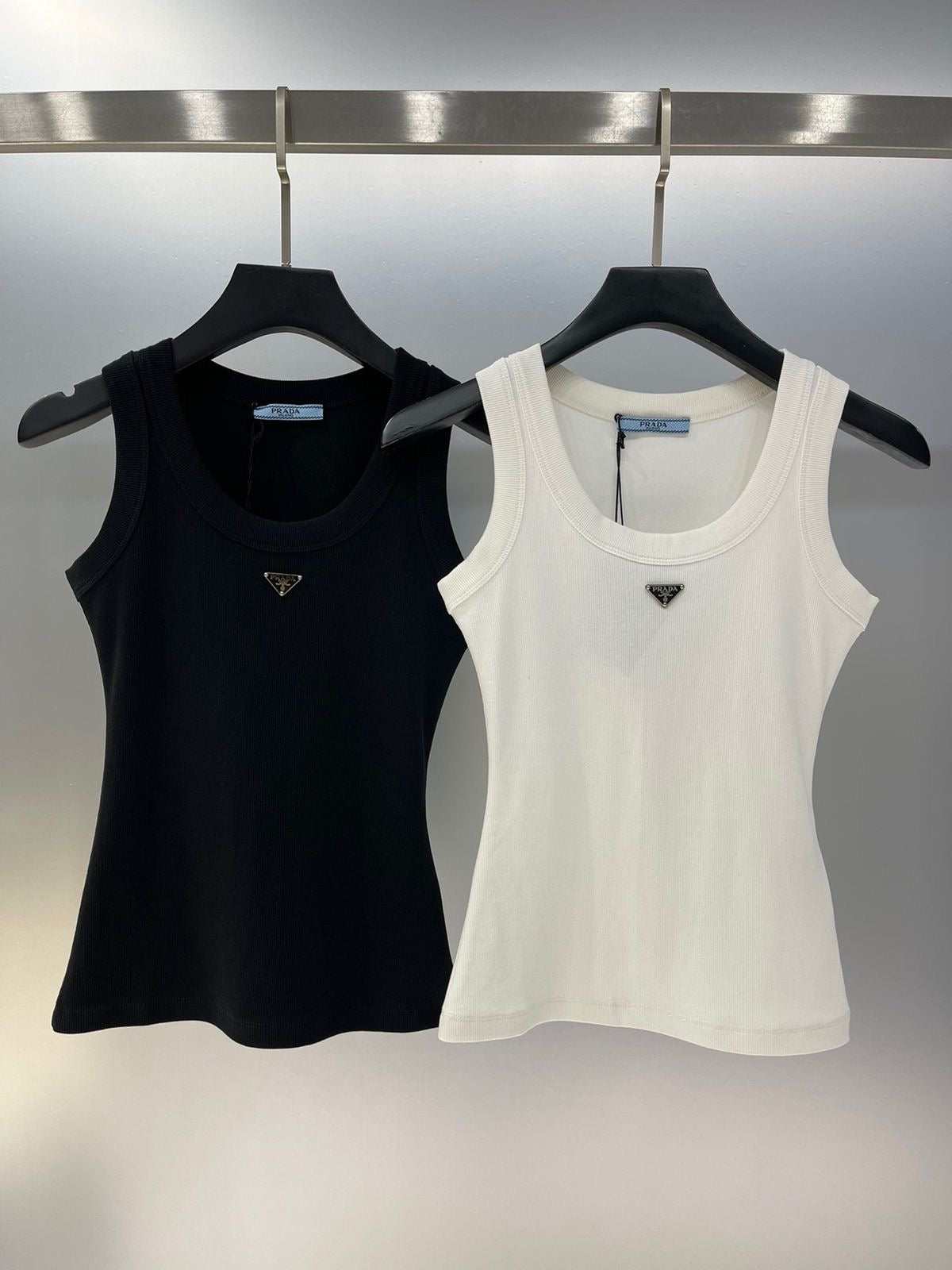 Penelope Vest