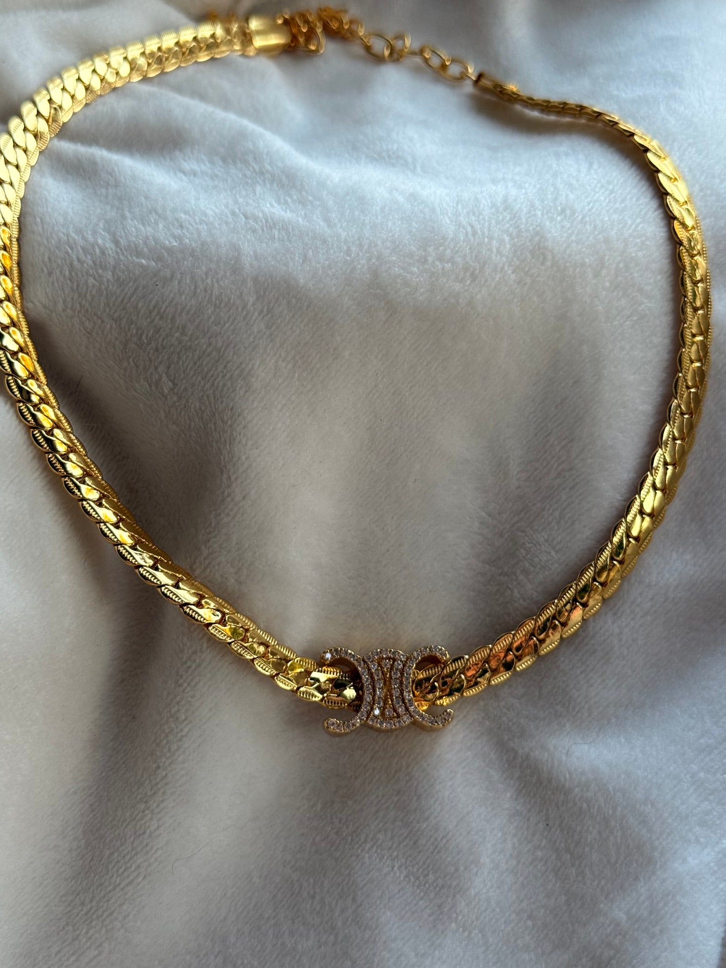 Celia Luxe Chain