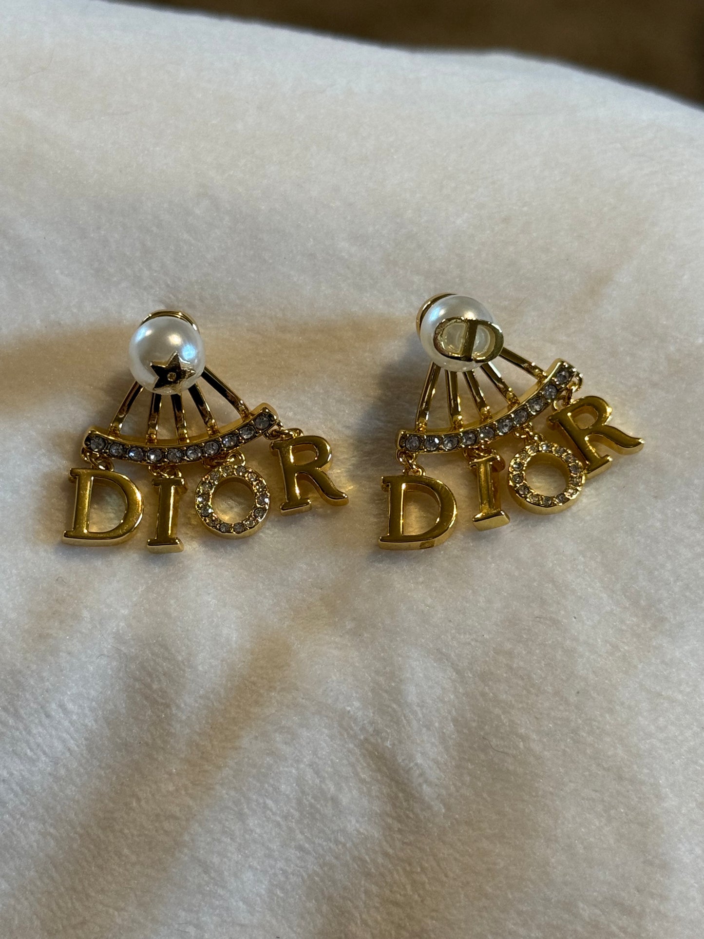 Dia Kristas Earrings