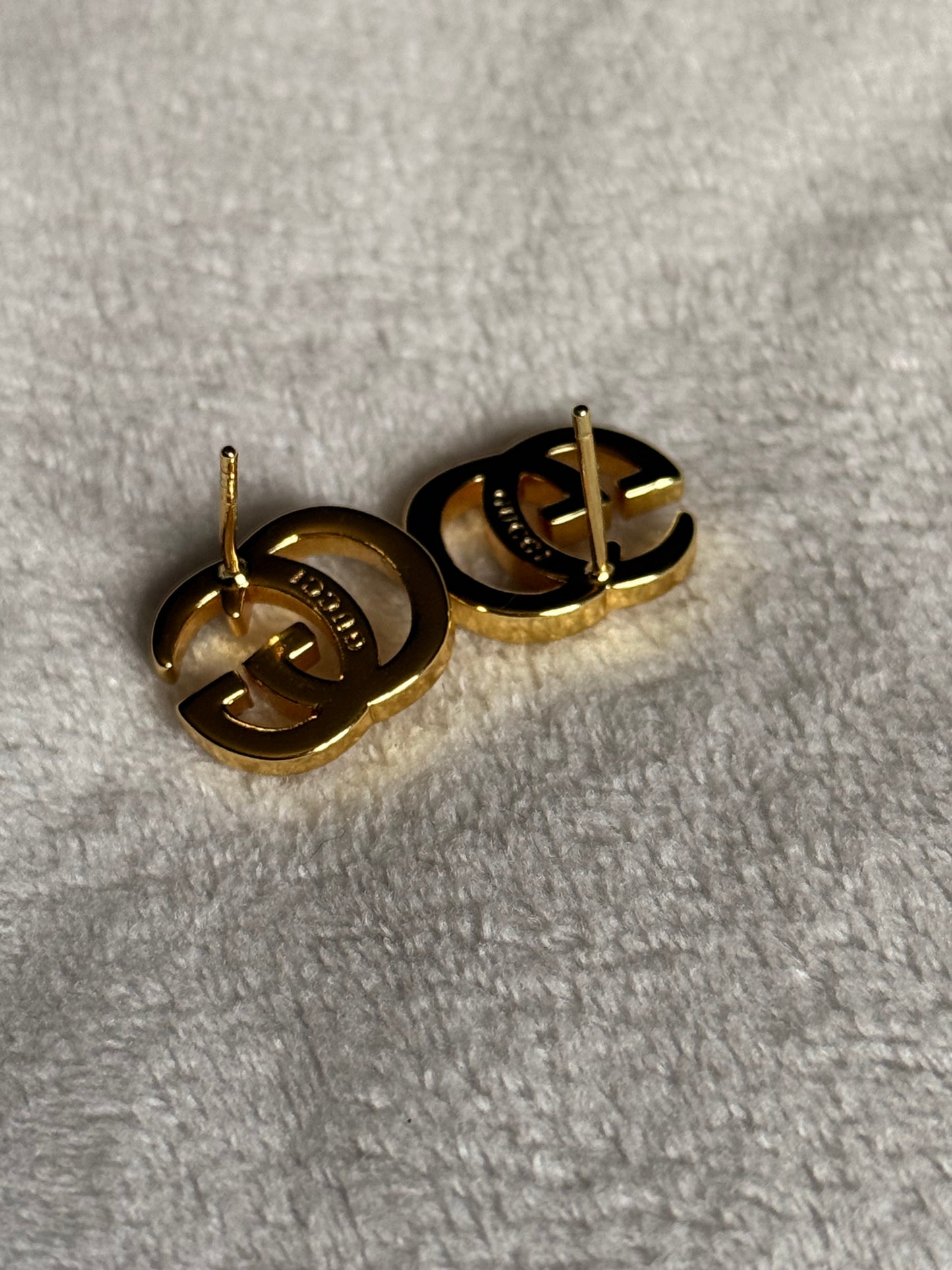 Georgina Rida Studs