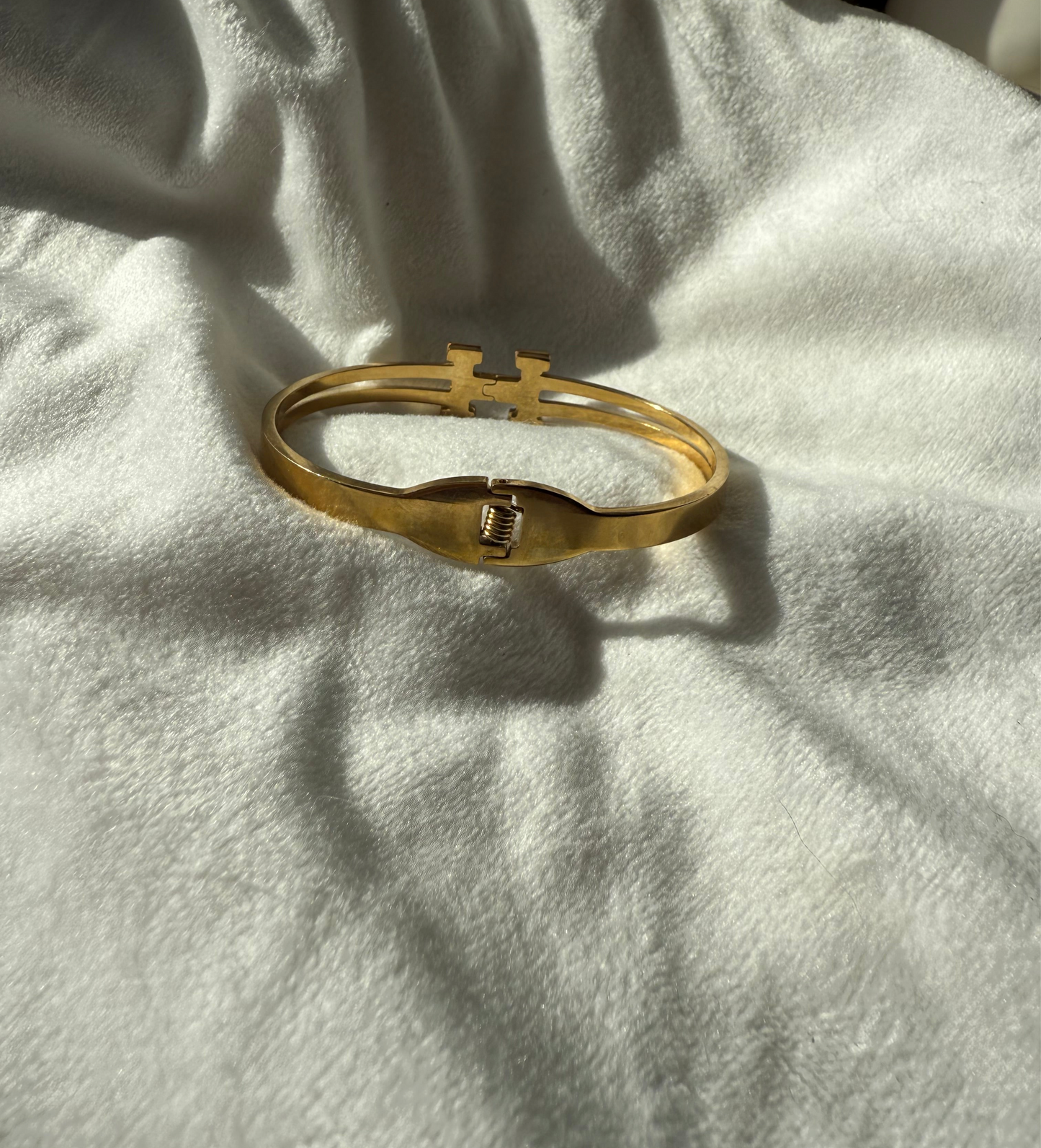 Hiam Bangle