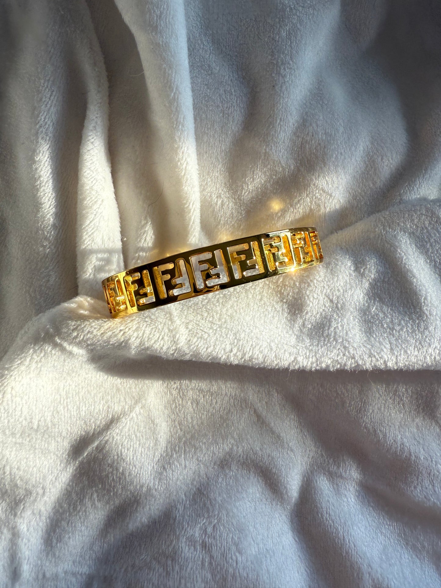 Felicity Bangle