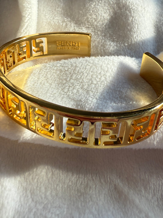 Felicity Bangle