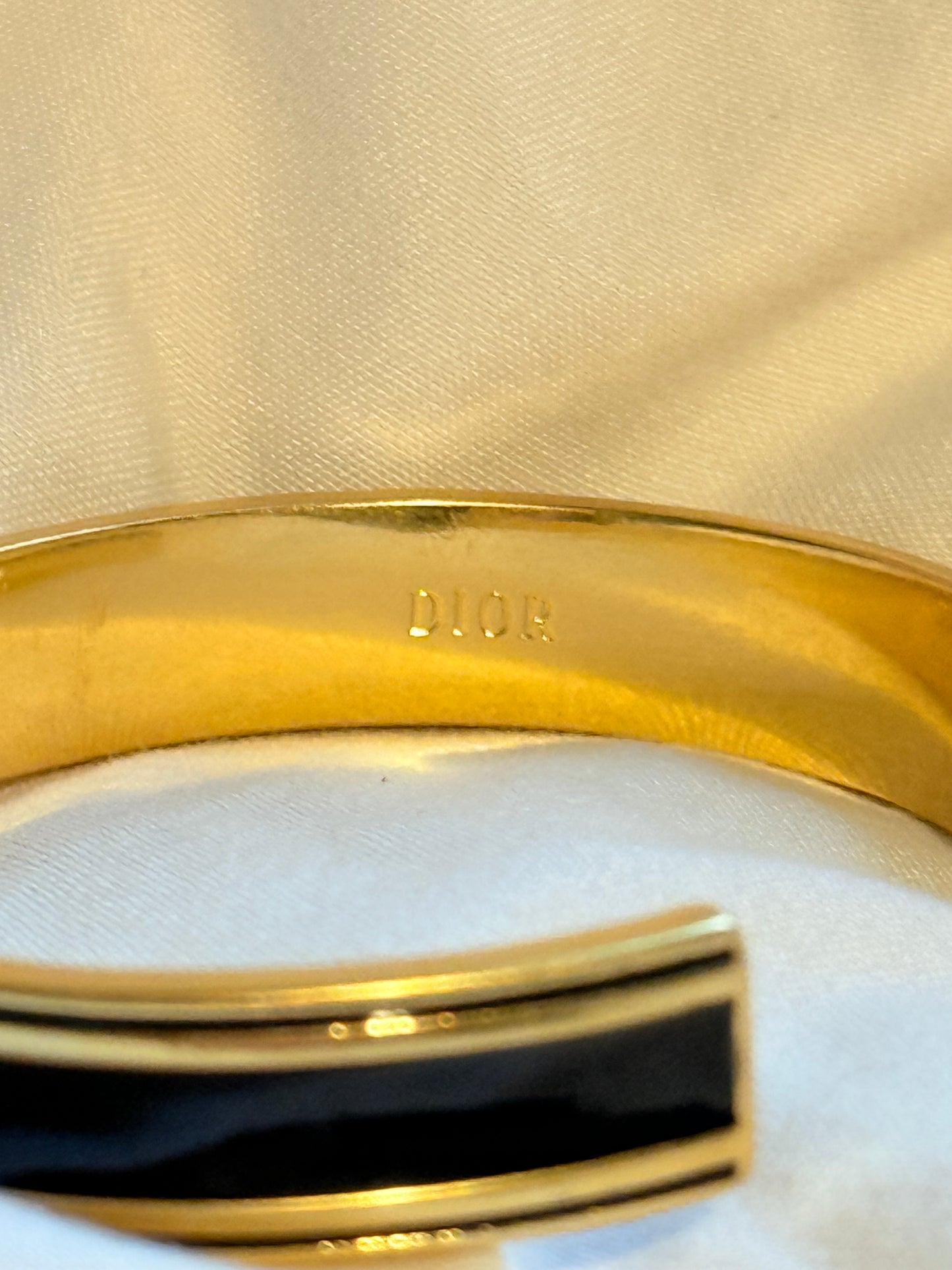 Dia Bracelet