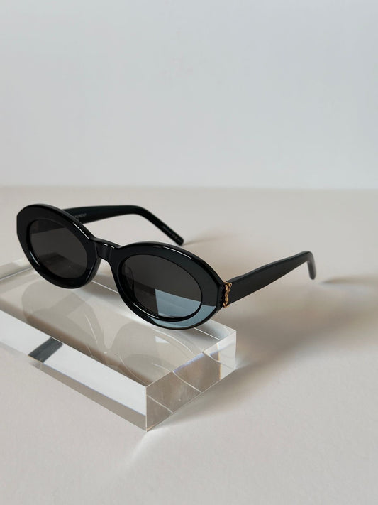 Evie Viaja Sunglasses