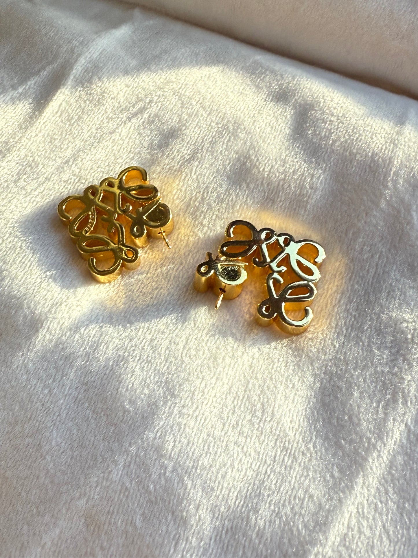 Lola Earring