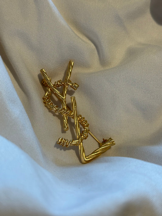 Evie Brooch