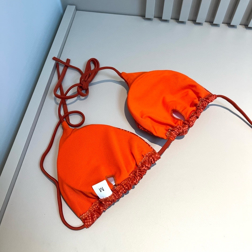 Felicity Oro Bikini