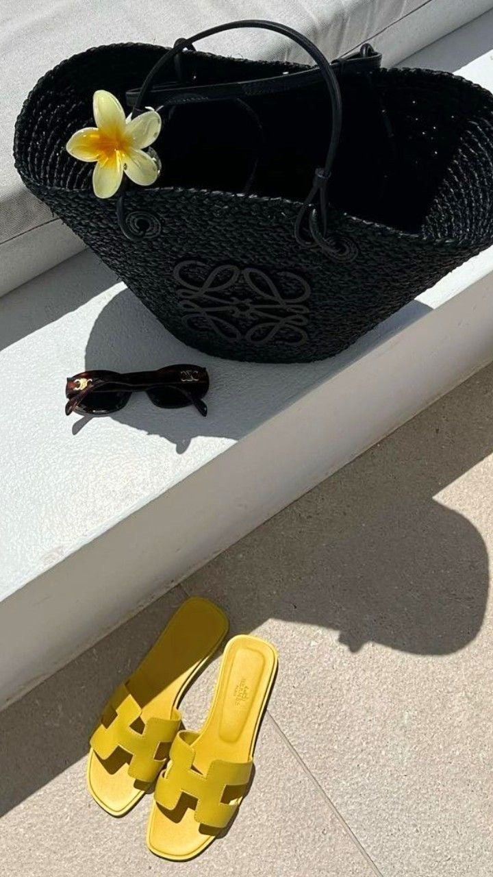 Lola Blaq Beach Bag
