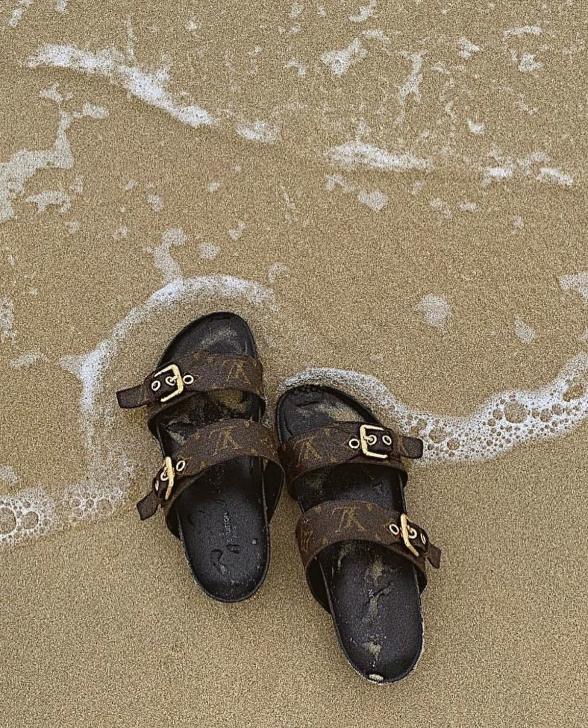 Luxina Truman Slides