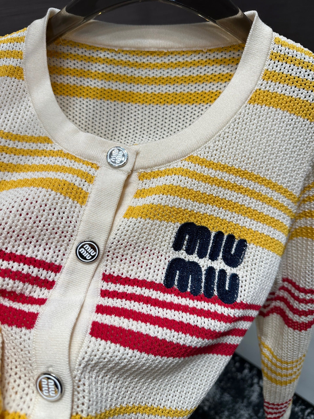 Mimi Rata Cardi