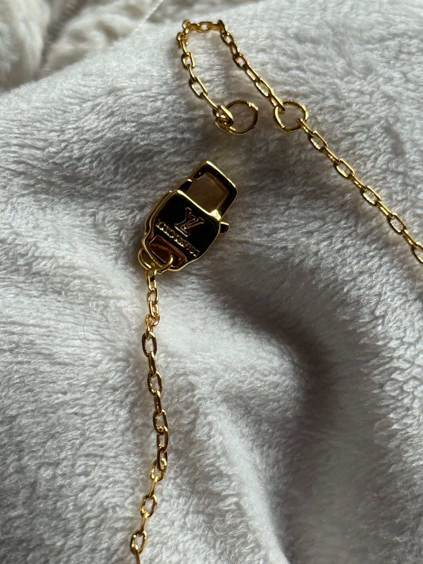 Luxina Gera Necklace