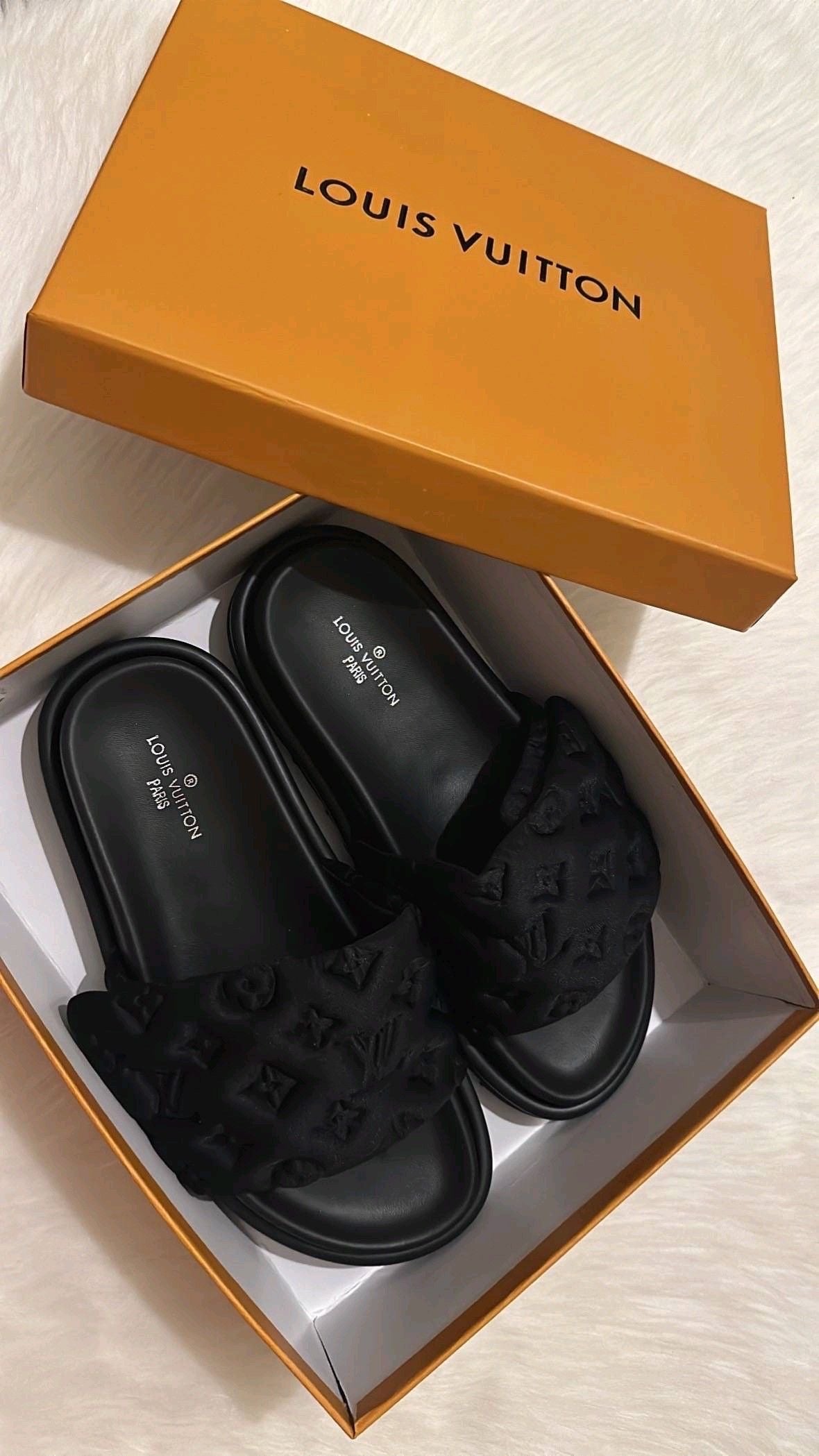 Luxina Velocity Slides