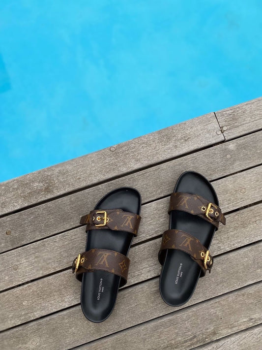 Luxina Truman Slides