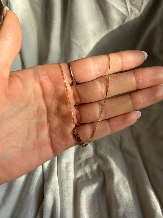 Evie Necklace